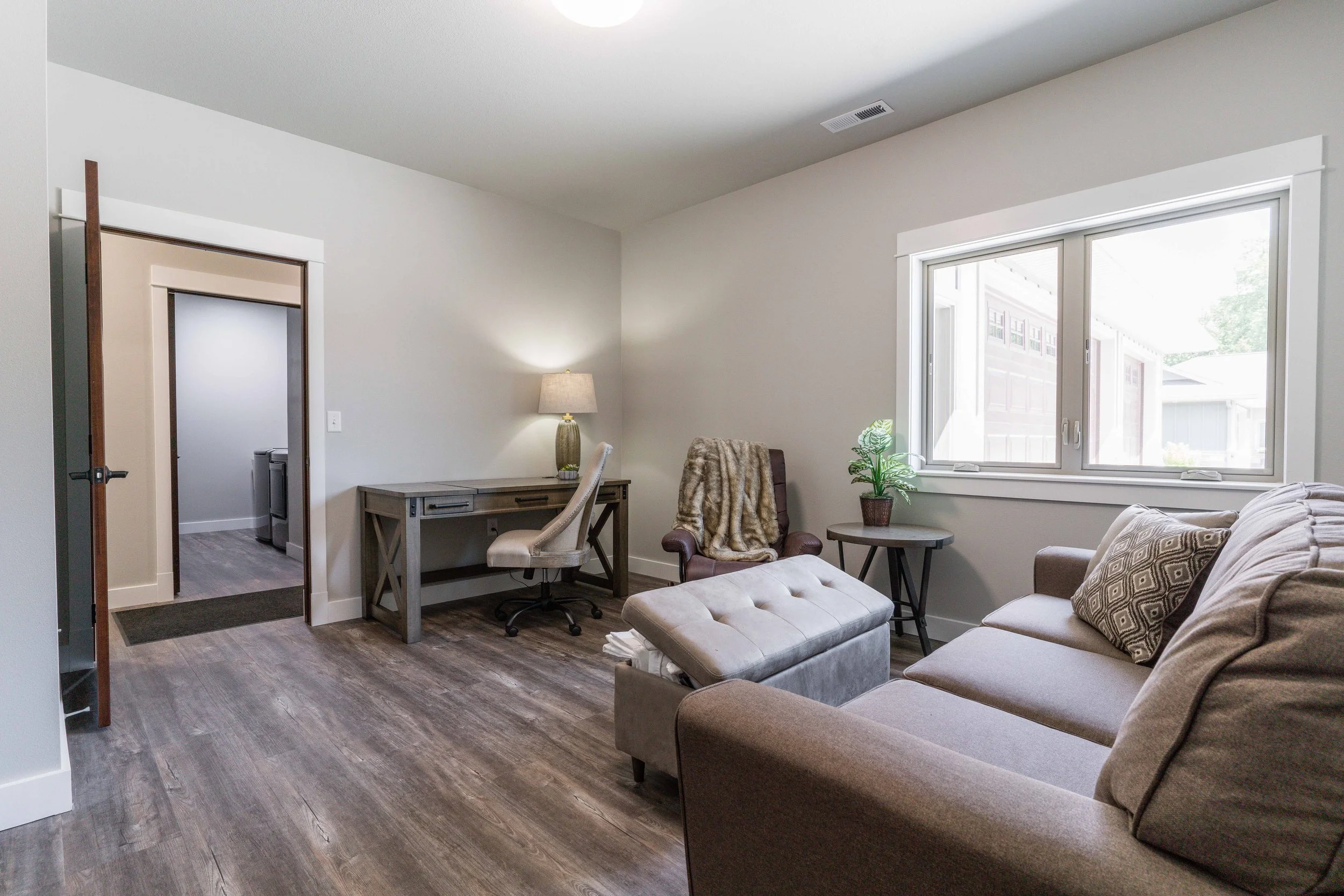 River Oaks Village 16