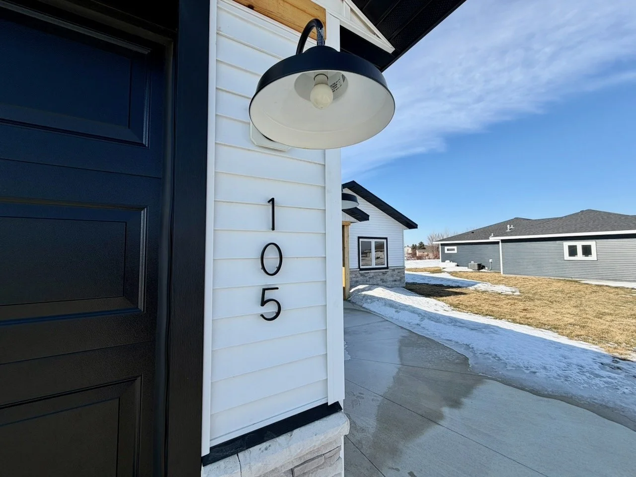 105 16th ST N 3