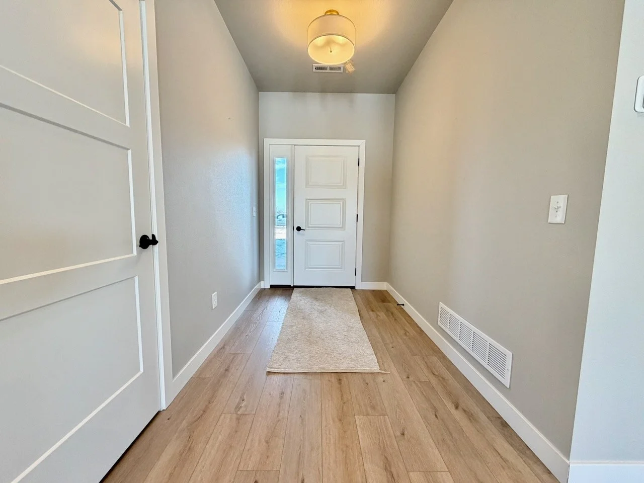 105 16th ST N 5