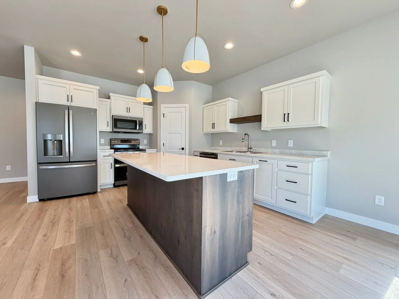 105 16th ST N 6